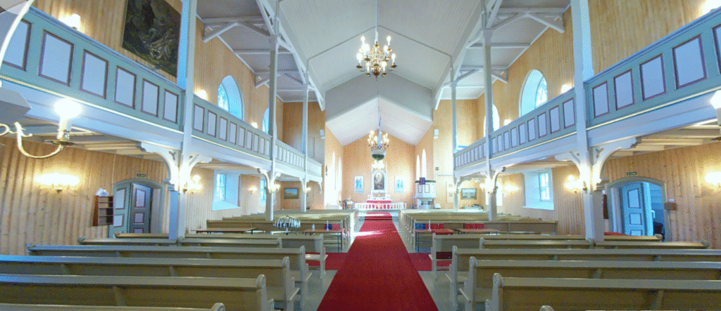 Viser en 3d-skanning av Ibestad kirke på innsiden